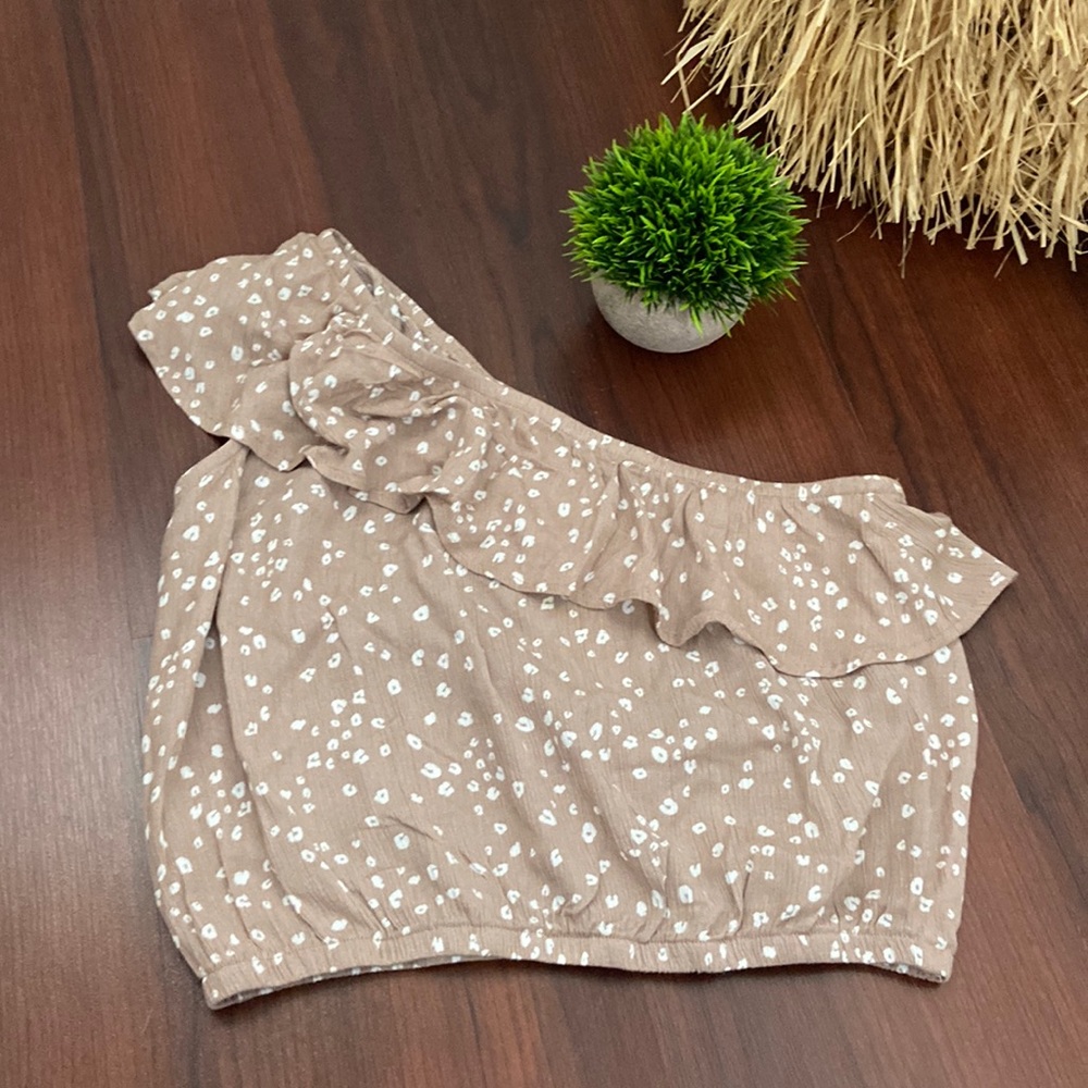 One shoulder blouse